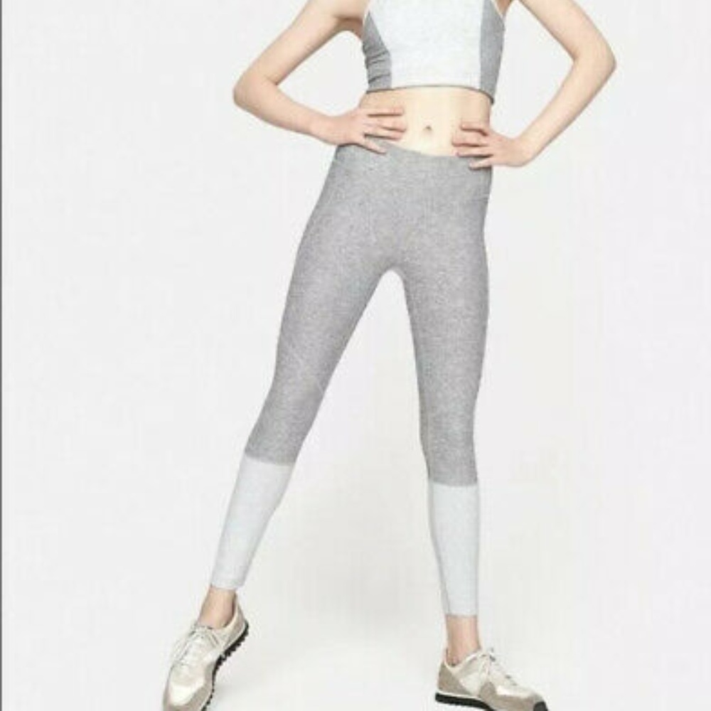 NWOT Outdoor Voices Two Toned Warm Up Leggings